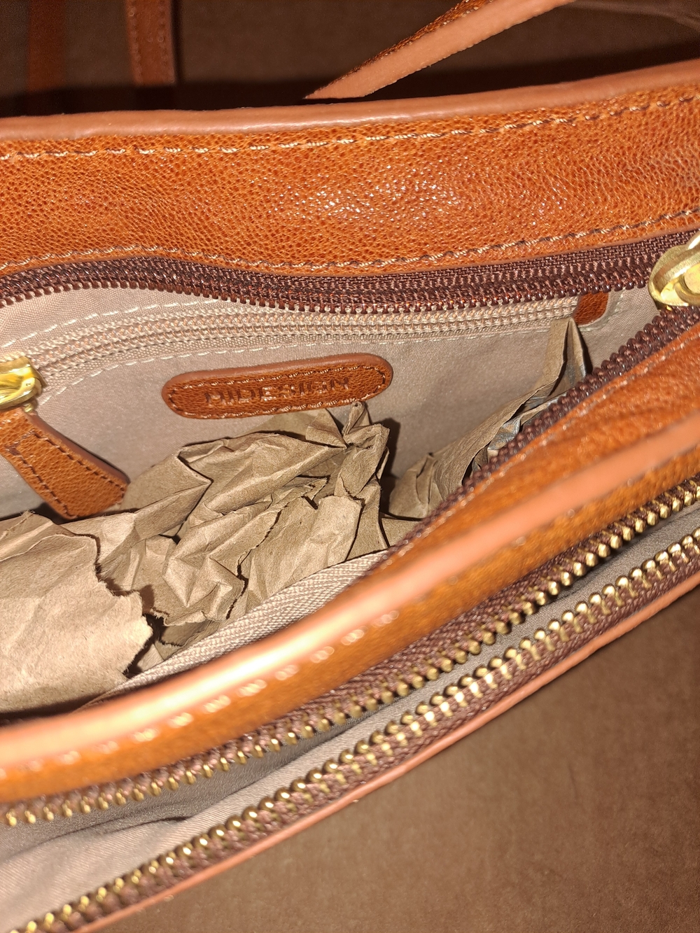 Hidesign NWT Tan Leather Crossbody Bag - Picture 3 of 5